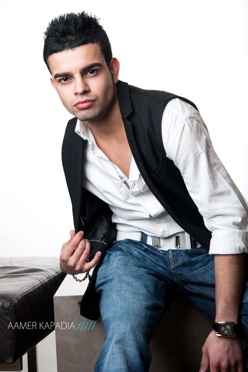 Male model photo shoot of Aamer Kapadia in Toronto