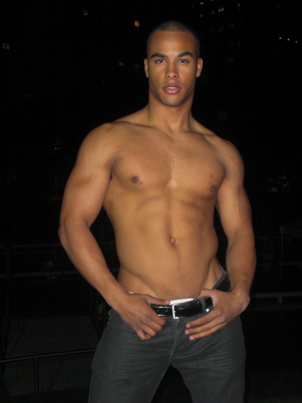 Male model photo shoot of Jeromy D Henry in DOWNTOWN
