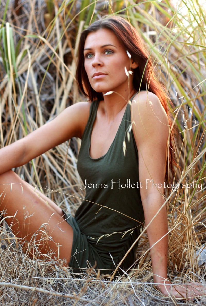 Female model photo shoot of Jenna Hollett in Gwelup, Perth Western Australia.