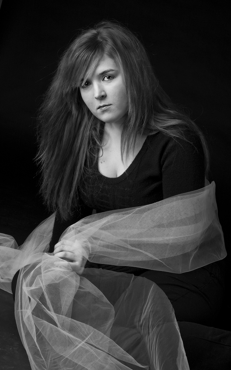 Female model photo shoot of Kathleen Wilkie