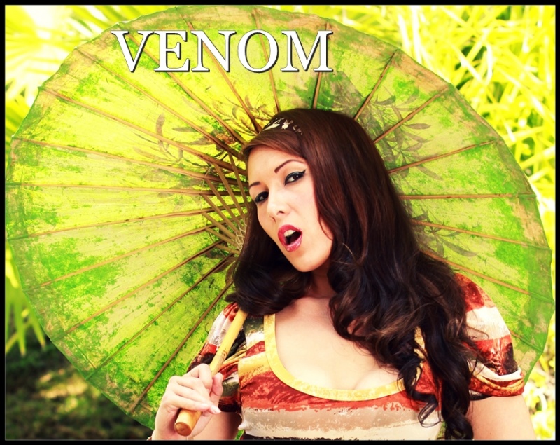 Female model photo shoot of Jen Venom in Home