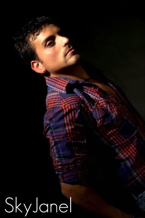Male model photo shoot of Kellus Sanchez
