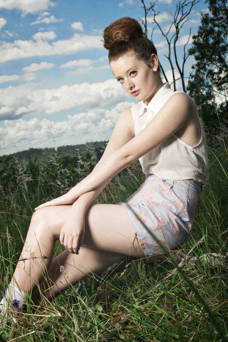 Female model photo shoot of Sparkletramp