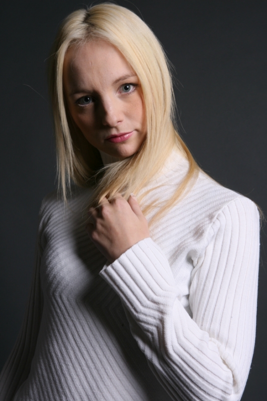 Female model photo shoot of XSTARX