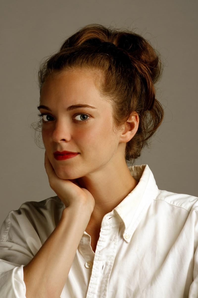 Female model photo shoot of Emma Goodman