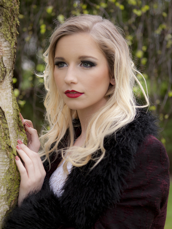 Female model photo shoot of Lauren-Ashleigh Hall