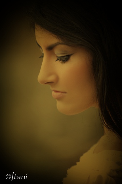 Female model photo shoot of Sanober Hussain in Manchester