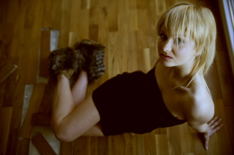 Female model photo shoot of Karolina Koziestanska
