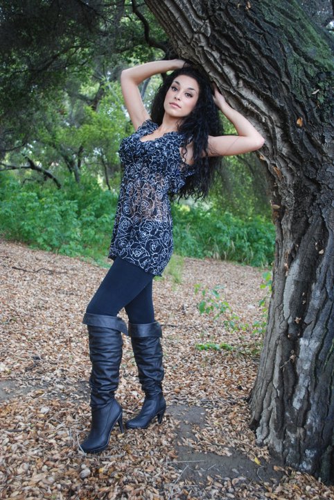 Female model photo shoot of Natalie Munoz