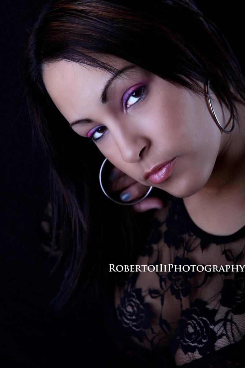 Female model photo shoot of Jeisha  by Roberto III