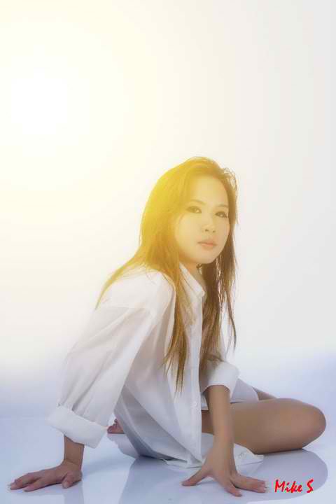 Female model photo shoot of Michelle Hwang