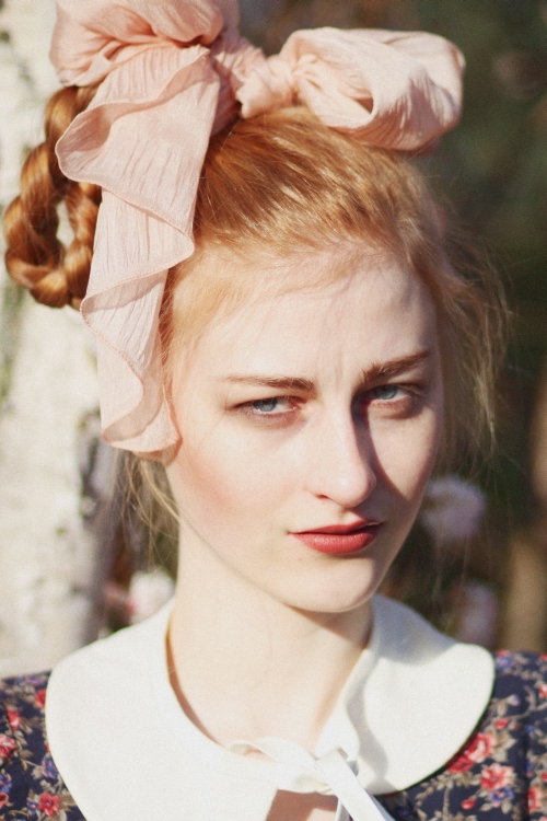 Female model photo shoot of Amber Scarlett in Regents Park