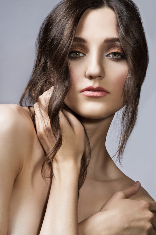 Female model photo shoot of Liana1 by - H T -, makeup by Morgan Fallon