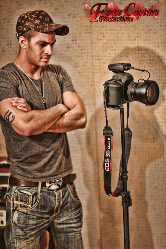 Male model photo shoot of Force Capture Pro