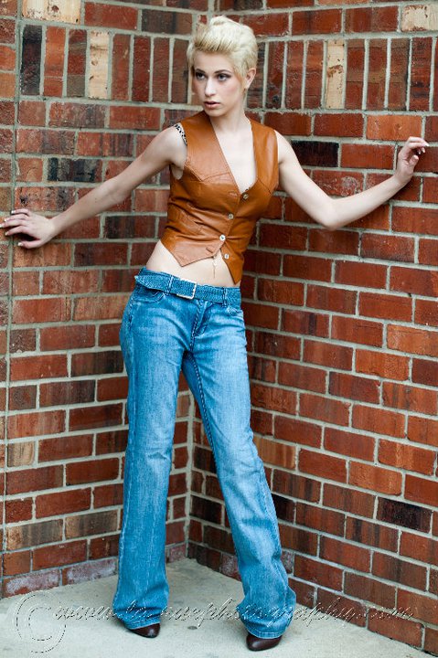 Female model photo shoot of Lindsay Kinkel in timonium