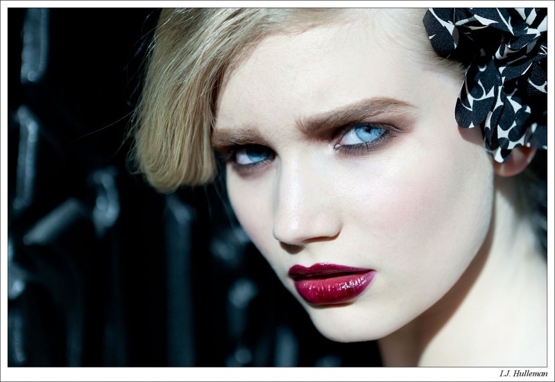 Female model photo shoot of visagietotaal make-up by Hullie