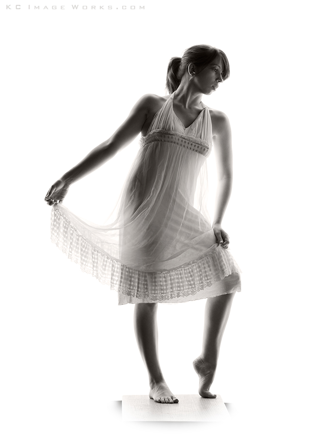 Female model photo shoot of Sulken Dreamer by KC ImageWorks in Tonganoxie, KS