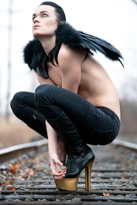 Male model photo shoot of Kyle Farmery