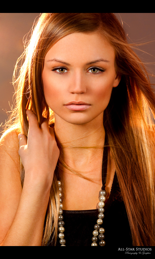 Female model photo shoot of Carissa Ertman