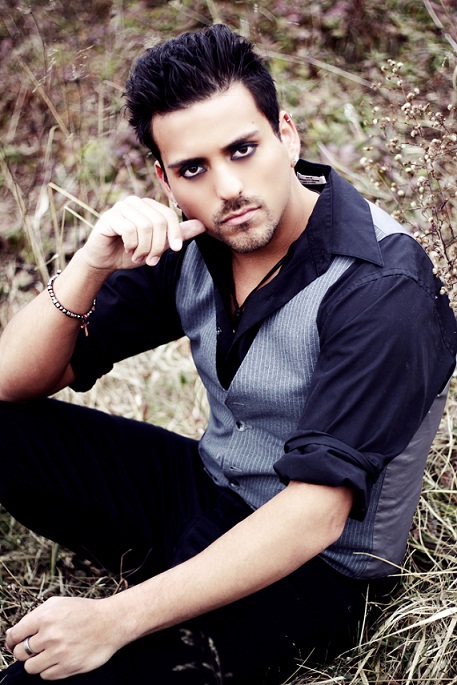 Male model photo shoot of Kellus Sanchez