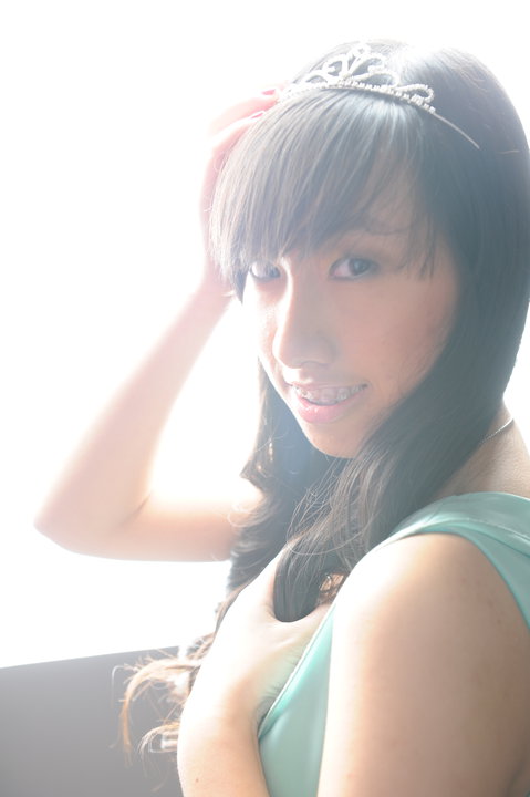 Female model photo shoot of Angeline Tan