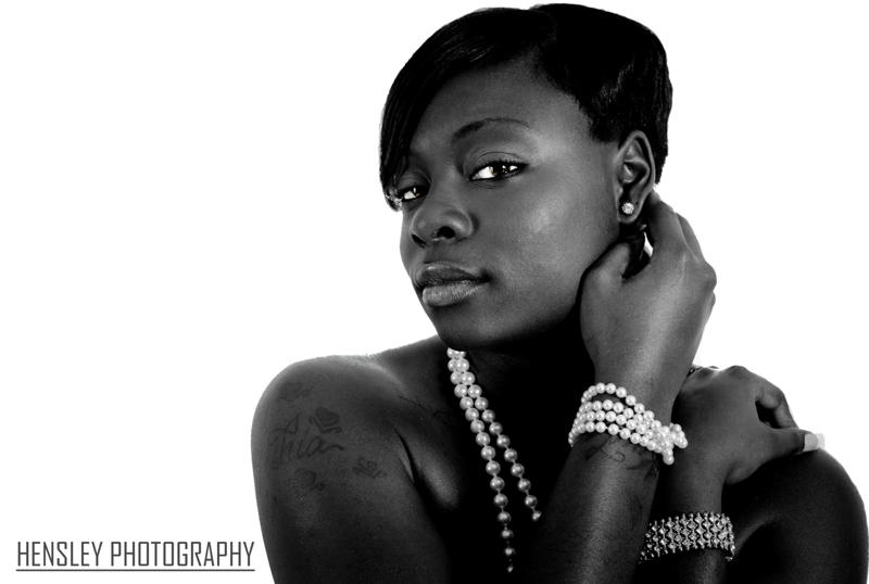 Female model photo shoot of Pretty Black1
