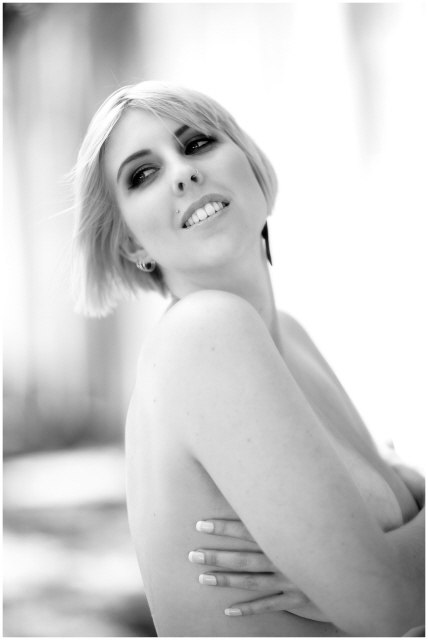 Female model photo shoot of Lauren Starseed in Kersefontein