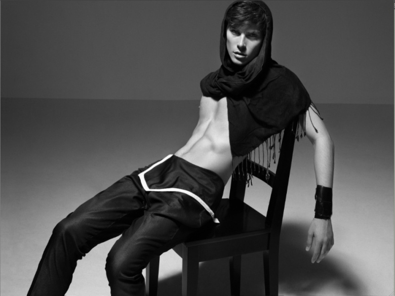 Male model photo shoot of Jordan Shanks