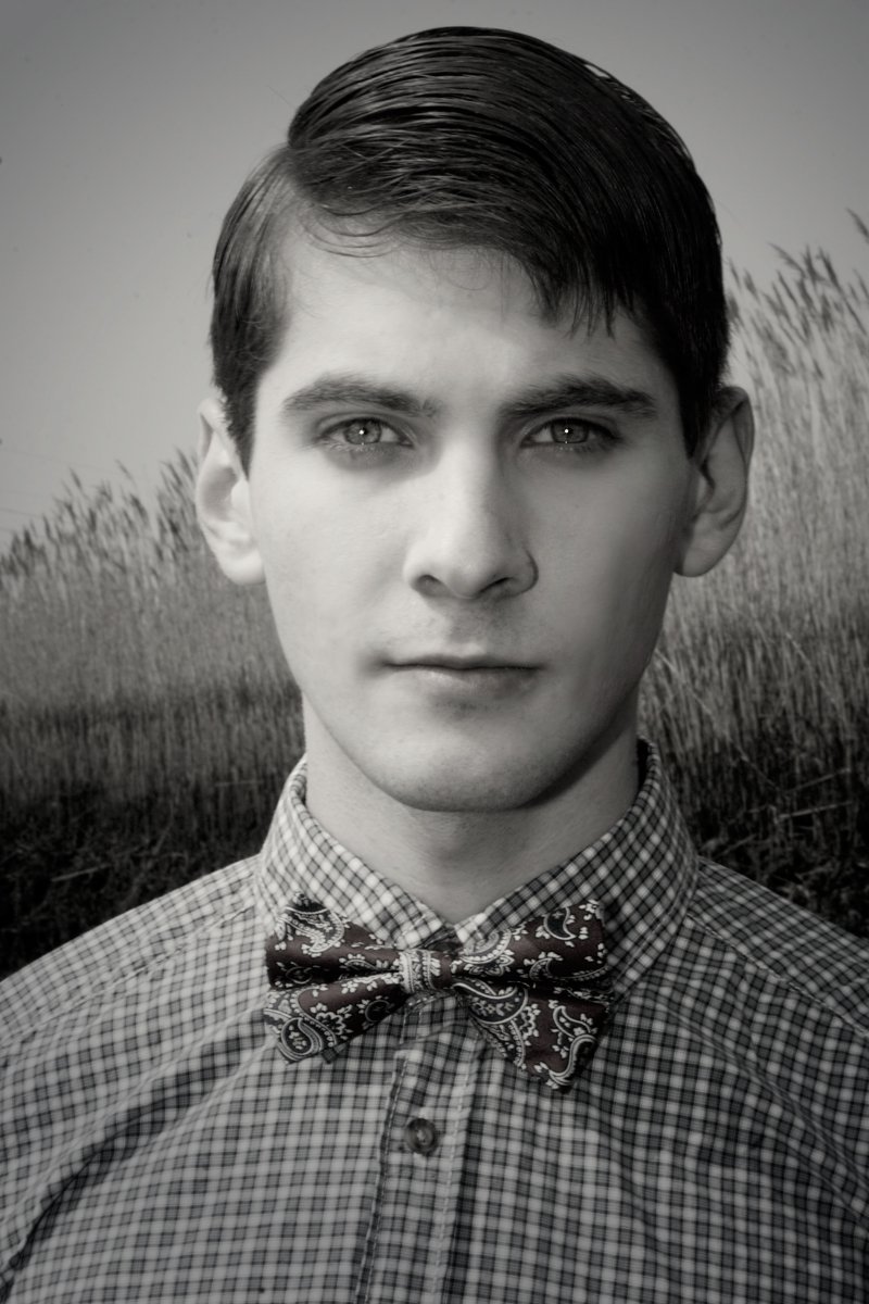 Male model photo shoot of Alex Carata