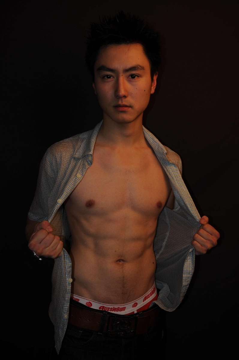 Male model photo shoot of Lee CB4