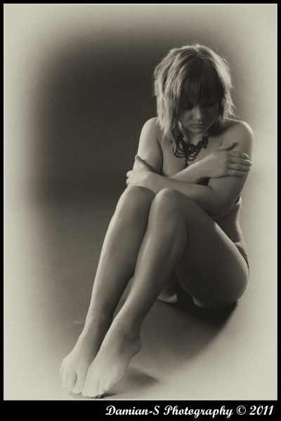 Female model photo shoot of Tarlae Watts