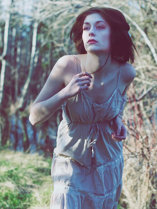 Female model photo shoot of Oppy Poppy in lincoln park