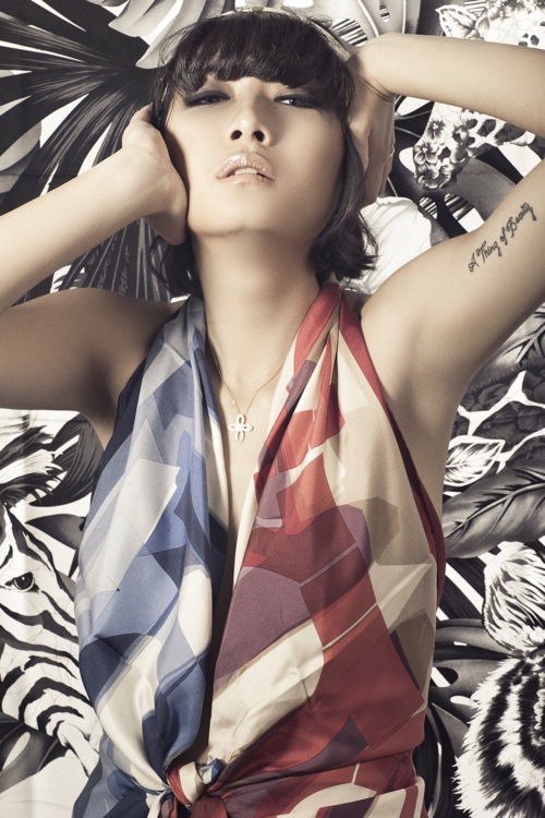 Female model photo shoot of Charlene Dang