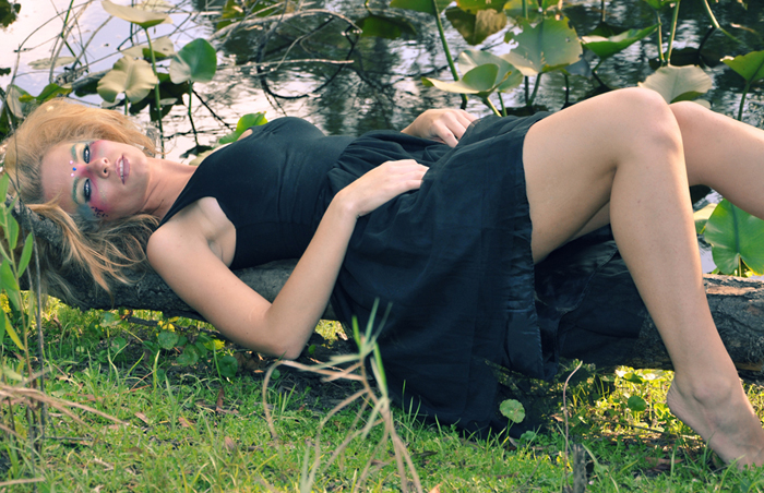 Female model photo shoot of Yenafar Photography in Jupiter, FL