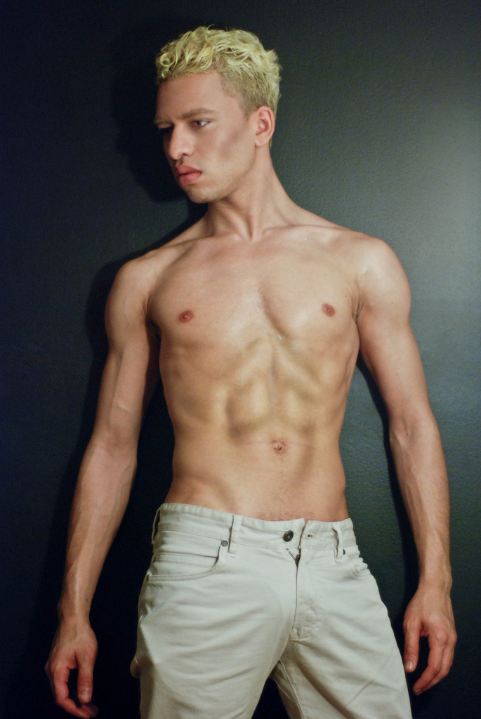 Male model photo shoot of Lavante-Isaac