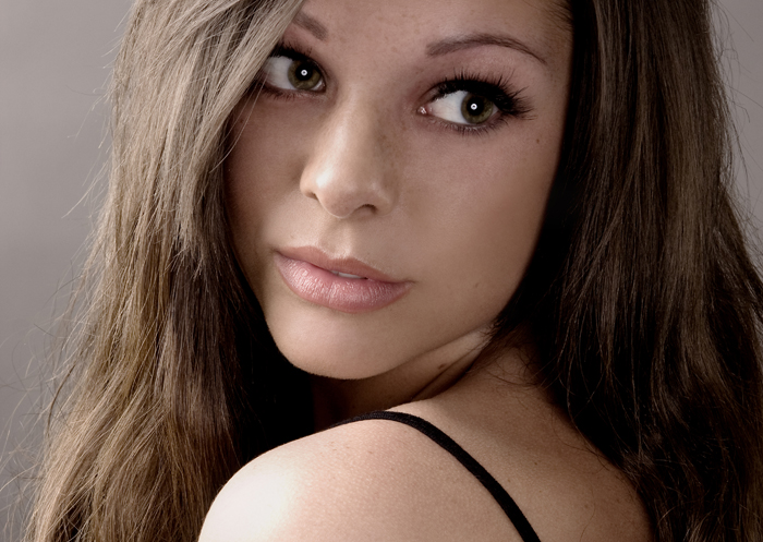 Female model photo shoot of kayleigh usher
