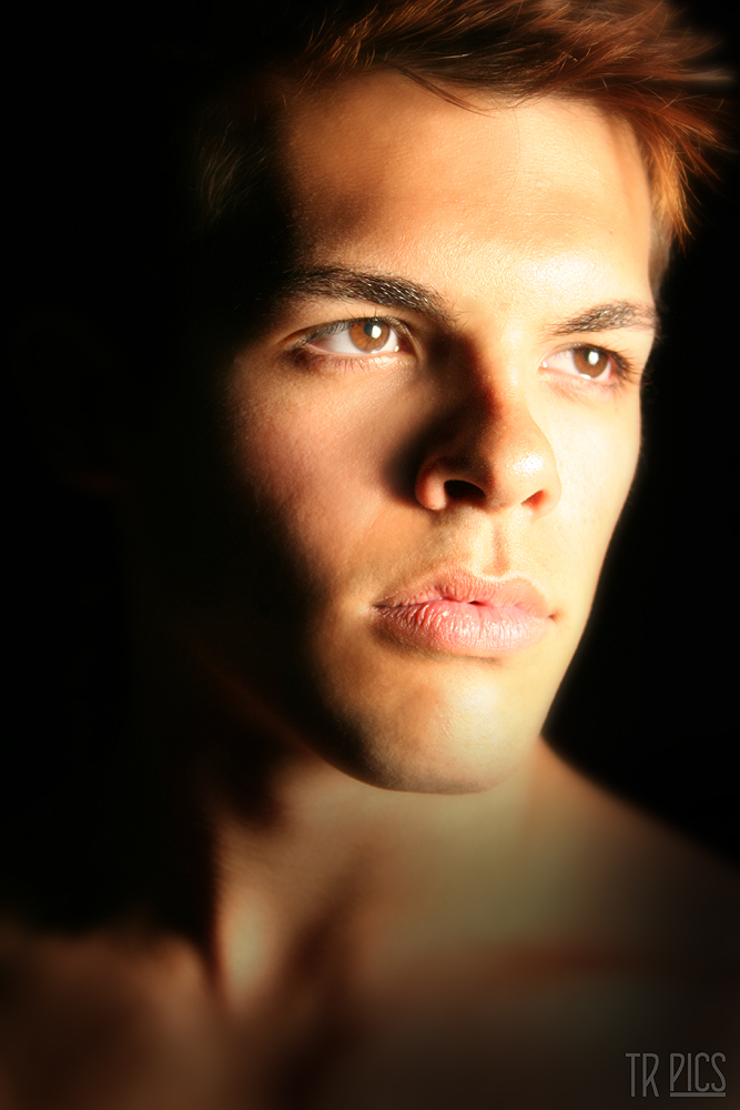 Male model photo shoot of Colman Charles