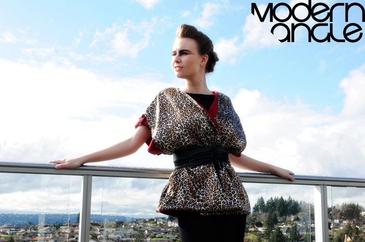Female model photo shoot of Bailey Faye in Avalon Towers, Bellevue, makeup by smashingdivas and Yessie Libby 