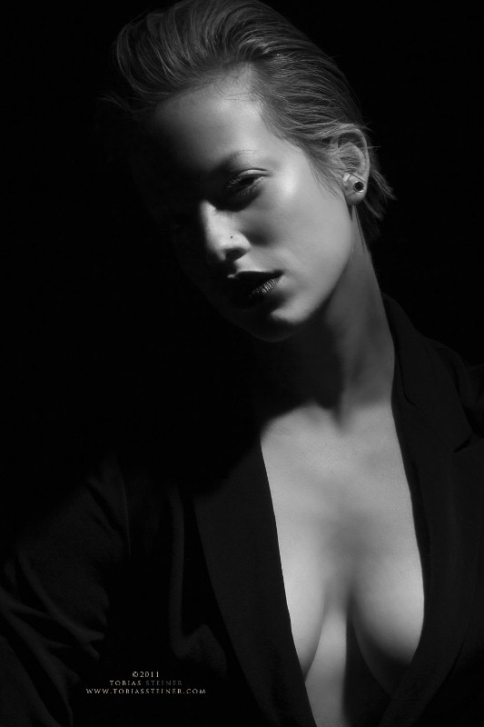 Female model photo shoot of Steph Fischer