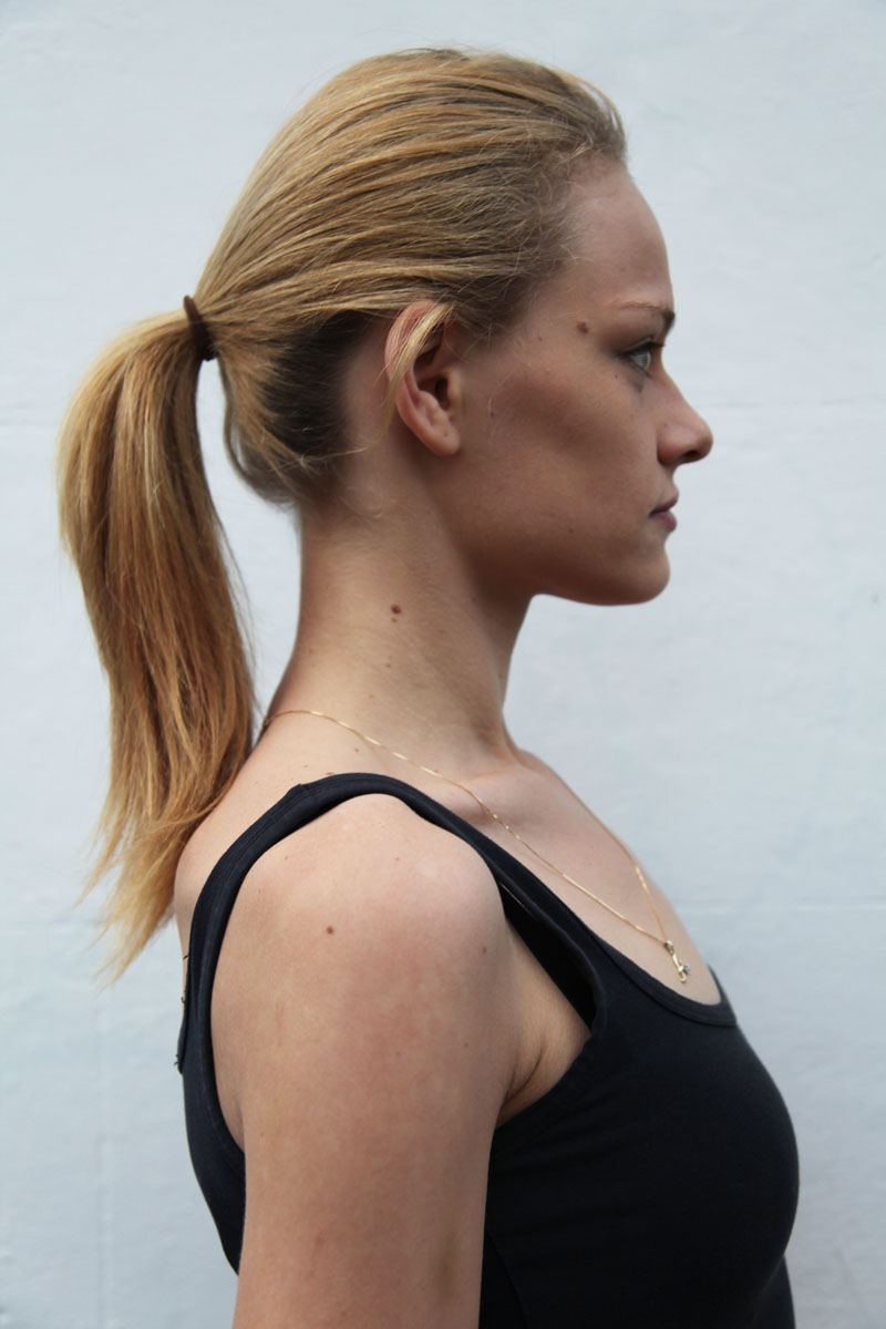 Female model photo shoot of Alix Bruggemann 