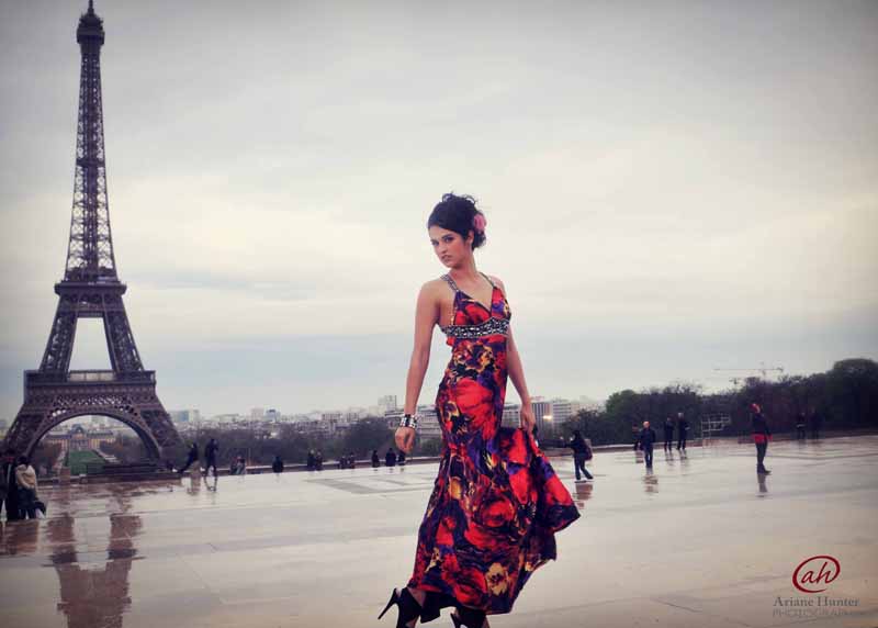 Female model photo shoot of Ariane Hunter Photograp in Paris, France