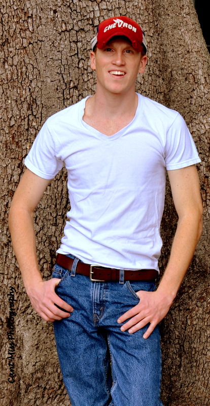 Male model photo shoot of Bradley Bearup