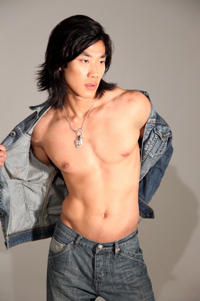 Male model photo shoot of Jay Santiago by Studio Kouros