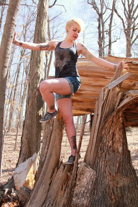 Female model photo shoot of Emily Avis
