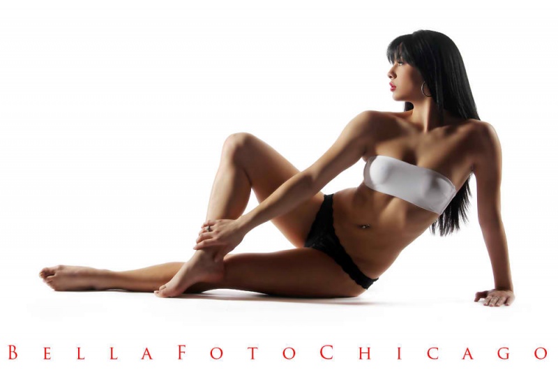 Female model photo shoot of Nicole Barrera
