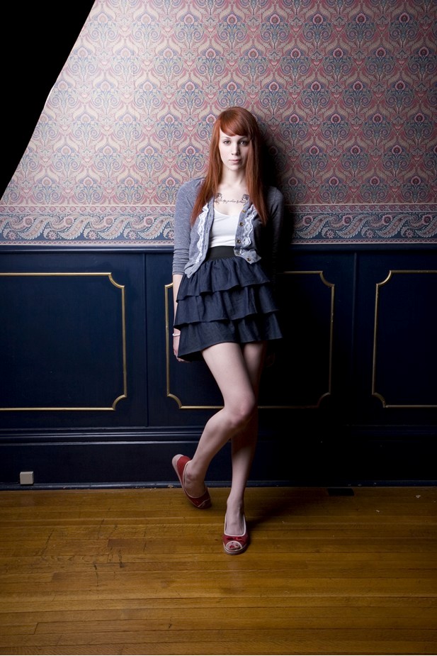 Female model photo shoot of Hannah Louise Sweeney by IngramImages