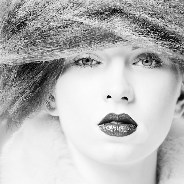 Female model photo shoot of crystal truhomenko