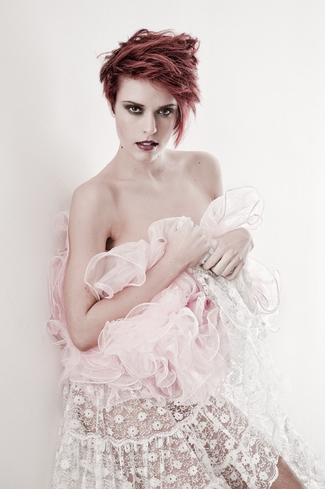 Female model photo shoot of Lauren V Ward by Jay Mawson