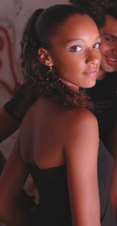 Female model photo shoot of Daniela Silva9108 in Luanda