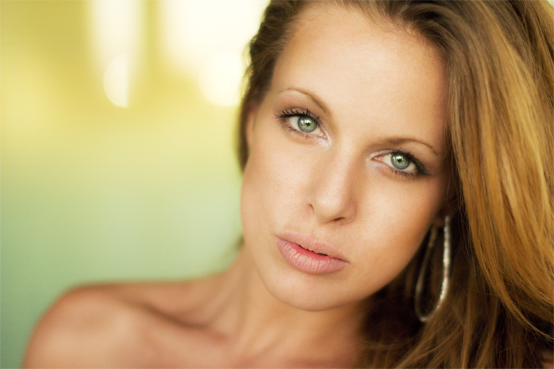 Female model photo shoot of Natalia KNAJ
